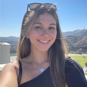 Meet your Posher, Rachel